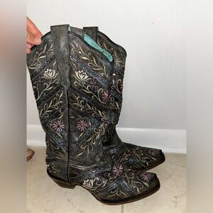 Corral Boots - Snip Toe